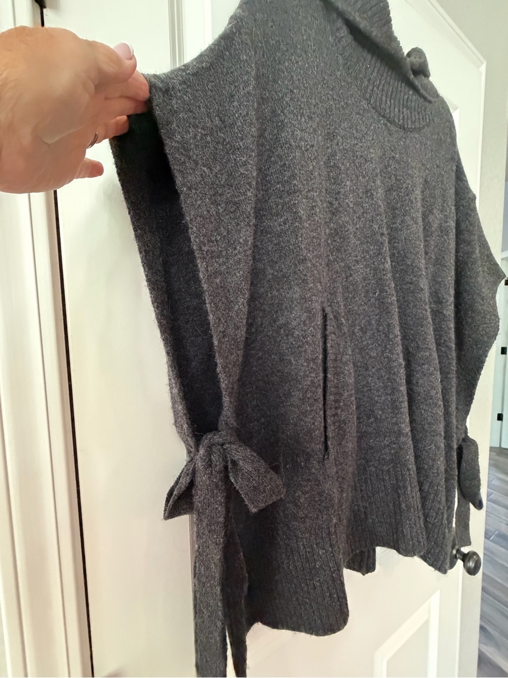 MERSEA Charcoal Gray Knit Poncho Sweater, Side Ties, Pockets, One Size - Picture 6 of 7